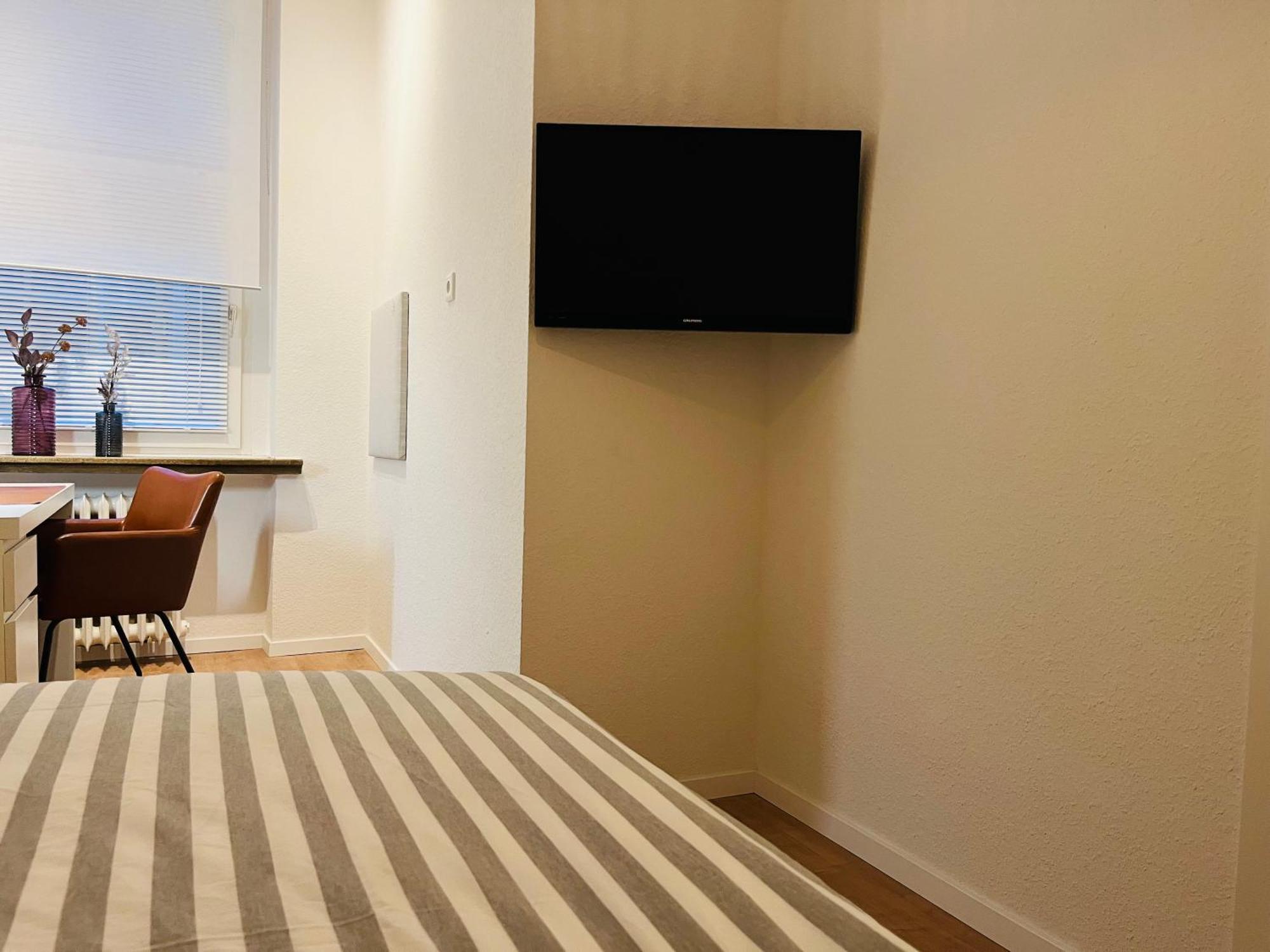 Modernes City-Apartment Mit Highspeed-Wlan & Top-Lage - Easy Stay 부퍼탈 외부 사진